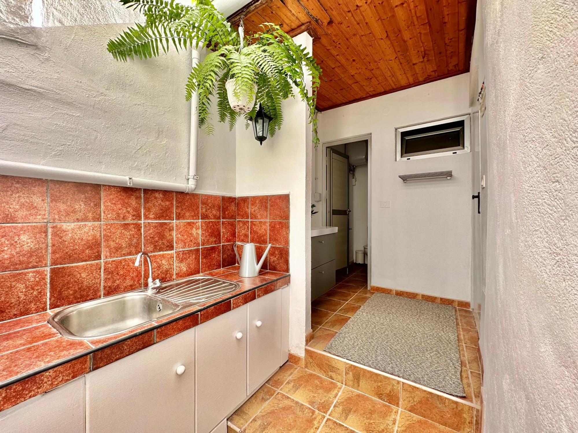 Teresitas Beach Escape Apartment Сан-Андрес Экстерьер фото